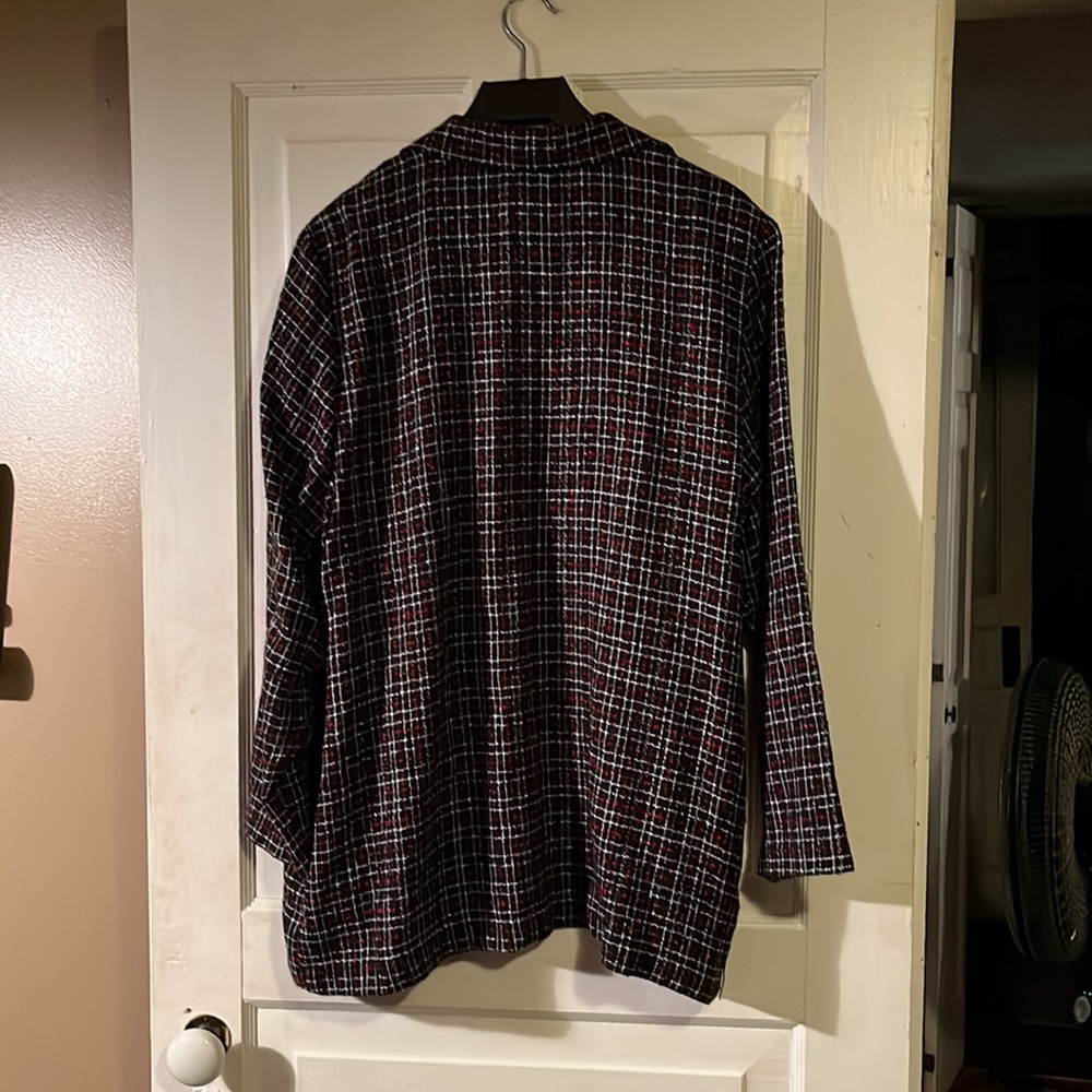 Intriguing Threads Jacket - Picture 3 of 3